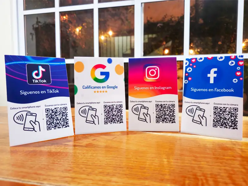 Lote de 4 letreros NFC y QR: Google, Instagram, Facebook y TikTok